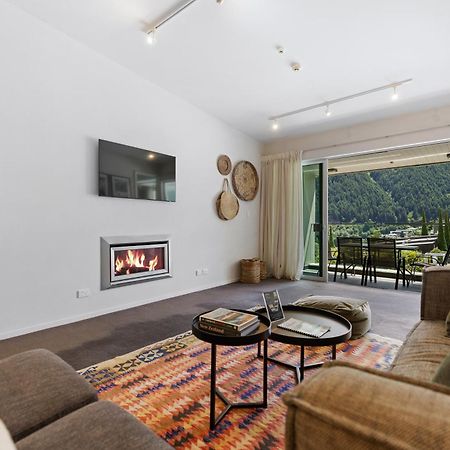Stylish Haven Luxury Interiors In Prime Location Apartamento Queenstown Exterior foto
