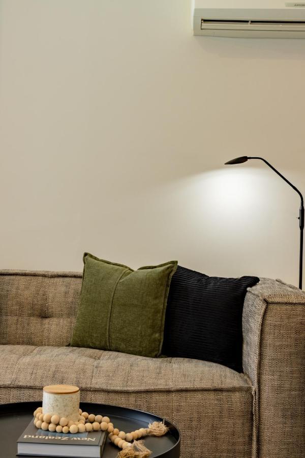 Stylish Haven Luxury Interiors In Prime Location Apartamento Queenstown Exterior foto