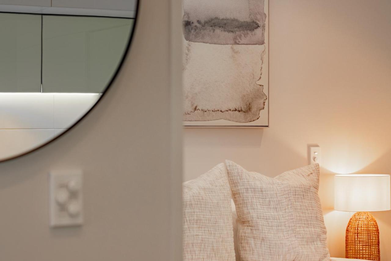 Stylish Haven Luxury Interiors In Prime Location Apartamento Queenstown Exterior foto