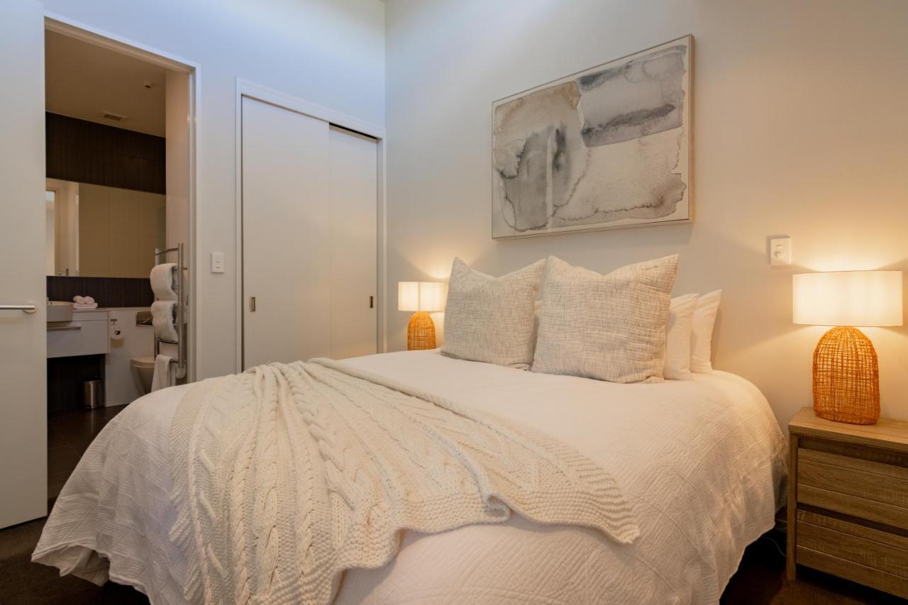 Stylish Haven Luxury Interiors In Prime Location Apartamento Queenstown Exterior foto