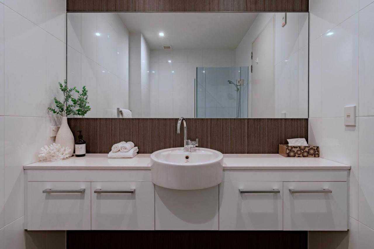 Stylish Haven Luxury Interiors In Prime Location Apartamento Queenstown Exterior foto