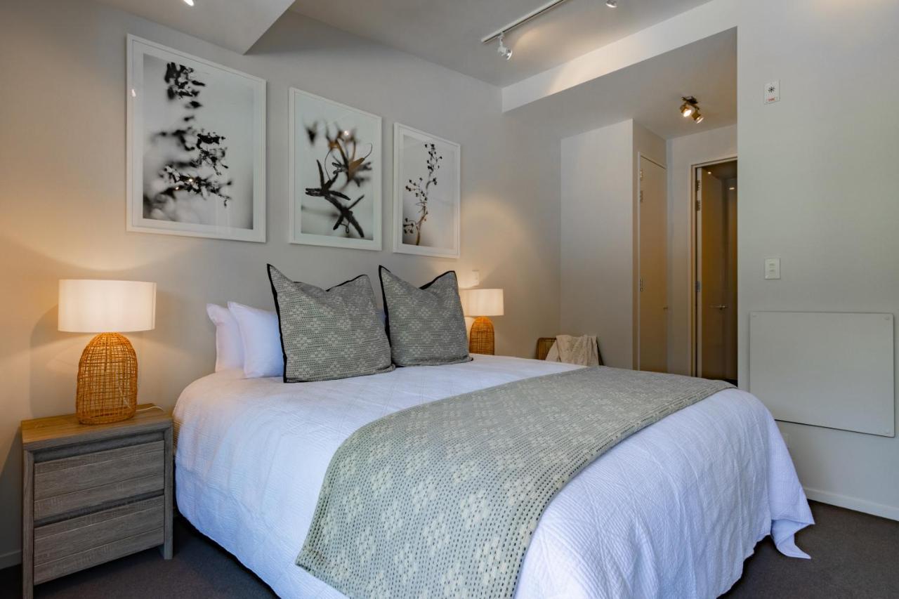 Stylish Haven Luxury Interiors In Prime Location Apartamento Queenstown Exterior foto